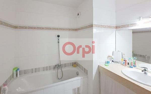 Maison à louer    4 pièces • 100,21 m2 Saint-Laurent-du-Var