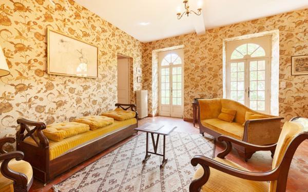 Maison à vendre    10 pièces •  Saint-Sever