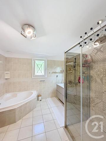 Maison à vendre  8 pièces - 300 m2 VILLENEUVE SUR LOT - 47