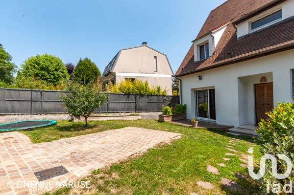 Maison à vendre 7 pièces 150 m² Bougival