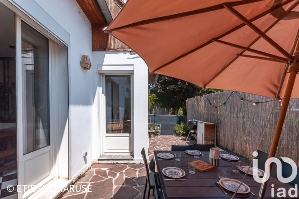 Maison à vendre 7 pièces 150 m² Bougival