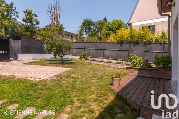 Maison à vendre 7 pièces 150 m² Bougival