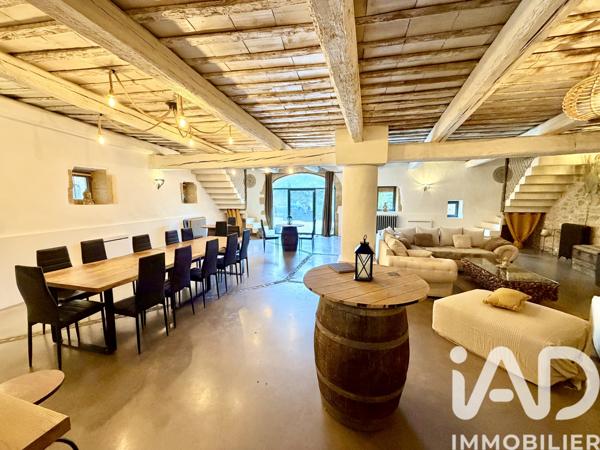 Maison à vendre 20 pièces 597 m² Uzès