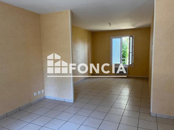 Location Maison 3 pièces 71.13 m² - 9 ROUTE DE SANTENAY Bourgueil 37140