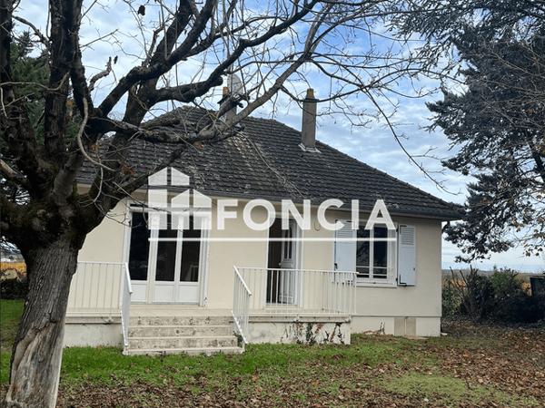 Location Maison 3 pièces 71.13 m² - 9 ROUTE DE SANTENAY Bourgueil 37140