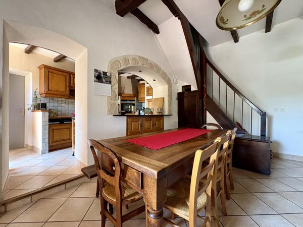 Maison
         4 pièces
        - 110 m² 799 000 € *