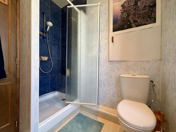 Maison
         4 pièces
        - 110 m² 799 000 € *