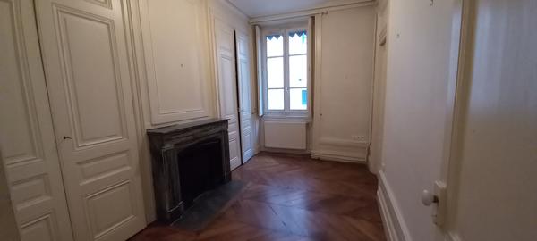 Appartement · Vente Lyon (69006) 5 pièces · 137m²