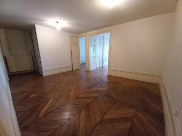 Appartement · Vente Lyon (69006) 5 pièces · 137m²