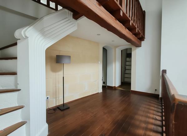 Arles (13200) Quartier Roquette, maison de ville de 134 m² au charme incontestable