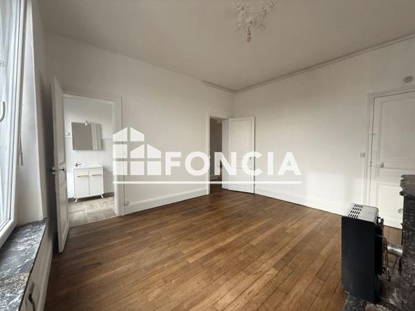 Location Appartement 3 pièces 81 m² - 91 BOULEVARD GAMBETTA Charleville Mezieres 08000
