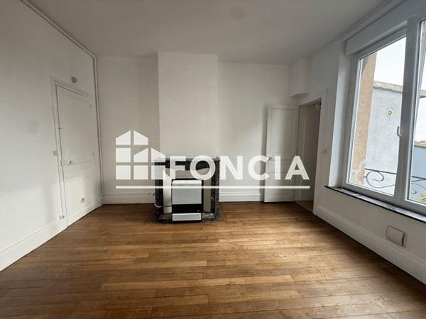 Location Appartement 3 pièces 81 m² - 91 BOULEVARD GAMBETTA Charleville Mezieres 08000