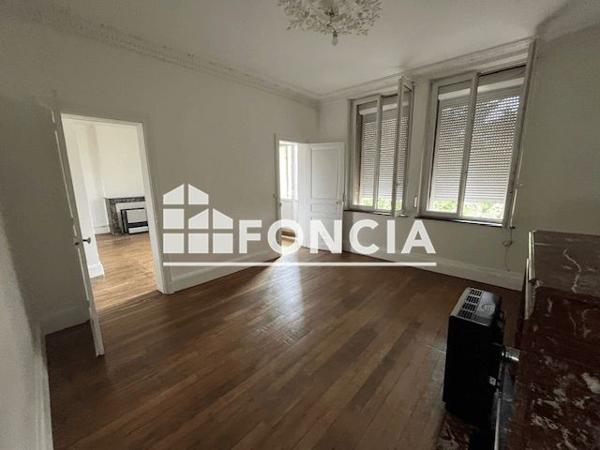 Location Appartement 3 pièces 81 m² - 91 BOULEVARD GAMBETTA Charleville Mezieres 08000
