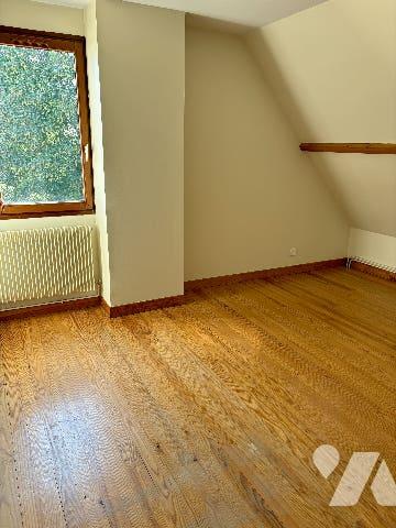 Maison au calme, fenêtres neuves !