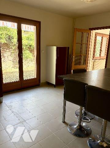 Maison au calme, fenêtres neuves !