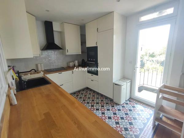Location                                                      Appartement
                        
                     7 pièces                      155 m2                     à Sucy-en-Brie