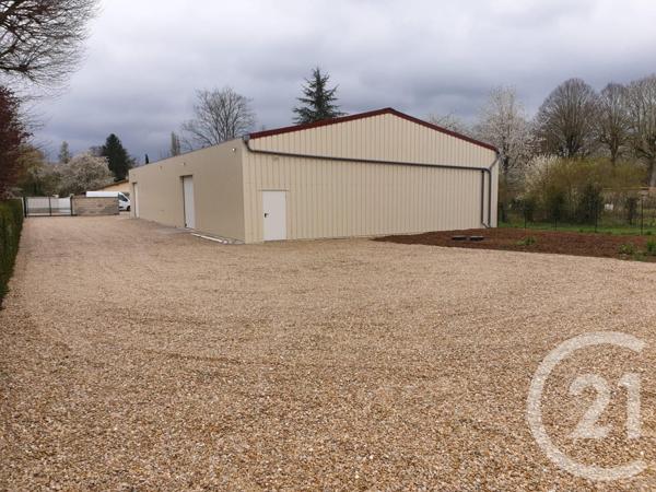 à vendre  360 m2 COURLON SUR YONNE - 89