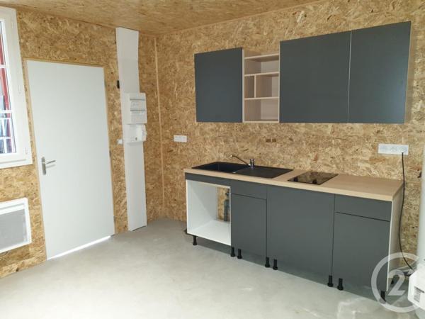 à vendre  360 m2 COURLON SUR YONNE - 89