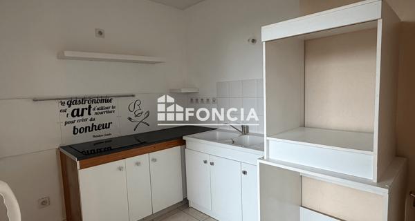 Location Appartement 2 pièces 46.1 m² - Lèves 28300