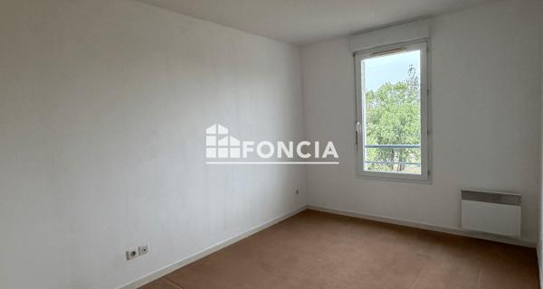 Location Appartement 2 pièces 46.1 m² - Lèves 28300