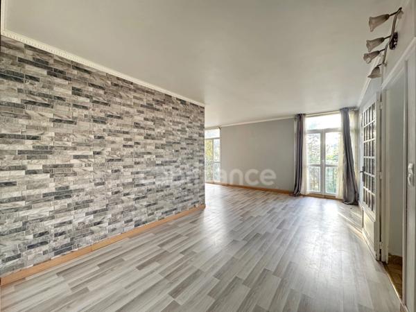 Appartement à vendre, 5 pièces, de 86 m² pour une famille qui aime l'espace ou pour un bel investissement locatif