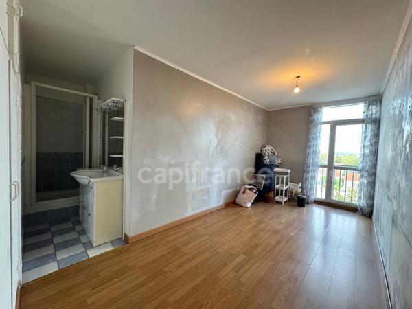 Appartement à vendre, 5 pièces, de 86 m² pour une famille qui aime l'espace ou pour un bel investissement locatif