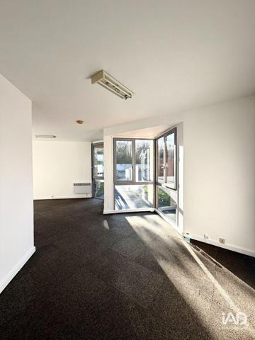 Location bureaux 34 m² Marcoussis