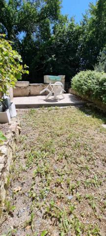 MAISON DE BOURG AUX CHARMES BUCOLIQUES