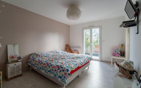 Maison à vendre    5 pièces •  Biscarrosse