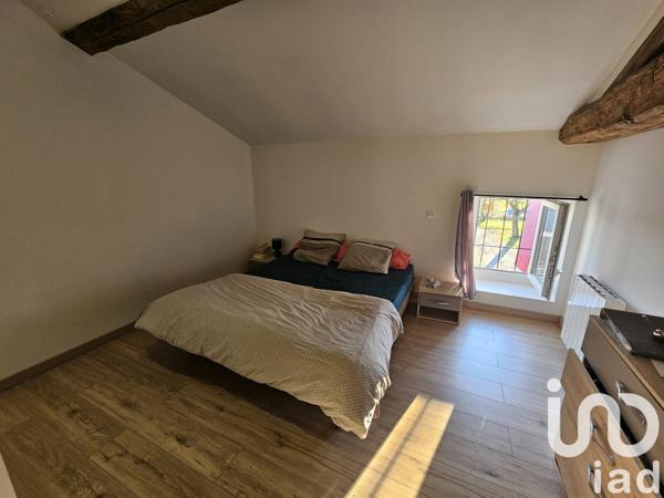 Maison de campagne 8 pièces de 276 m² à Villefagnan (16240)