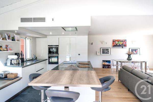 Maison à vendre  6 pièces - 170 m2 CONTES - 06