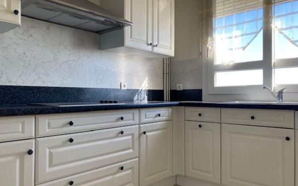 Appartement à vendre    3 pièces • 98,44 m2 Limoges