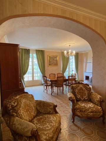 Maison à vendre 7 pièces LEMPAUT (81)