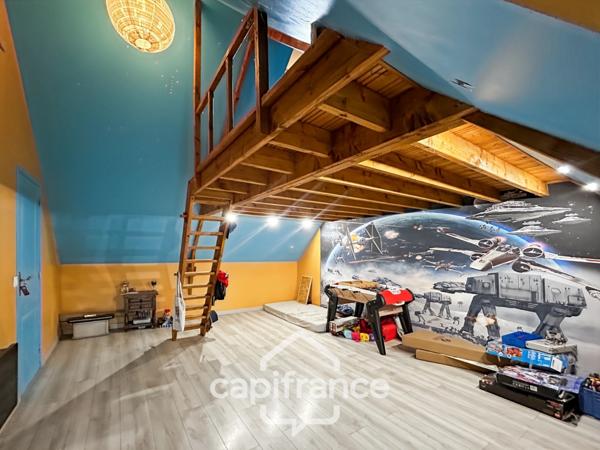 Authentique maison en pierre 10 pièces 220m² avec dépendances et parc arboré