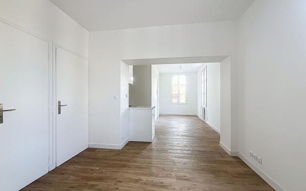 Appartement à vendre    3 pièces • 54,30 m2 La Rochelle