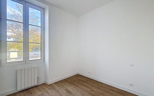 Appartement à vendre    3 pièces • 54,30 m2 La Rochelle
