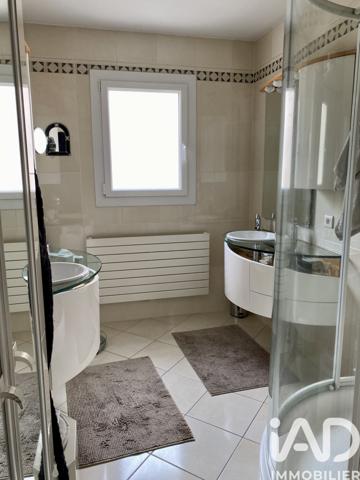 Maison à vendre 6 pièces 149 m² Saint-Sébastien-sur-Loire