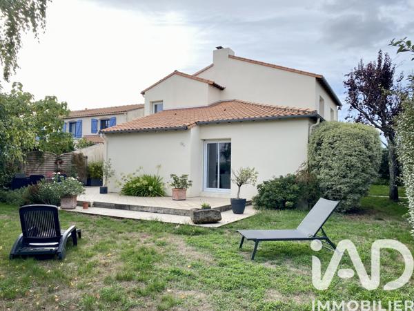 Maison à vendre 6 pièces 149 m² Saint-Sébastien-sur-Loire