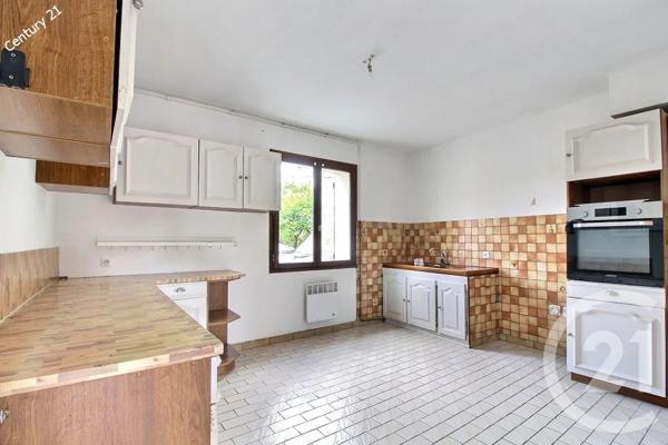 Maison à vendre  7 pièces - 165,82 m 2   LA FERTE SOUS JOUARRE  - 77