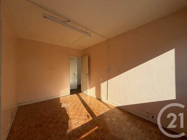 Appartement F2 à vendre  2 pièces - 50,92 m 2   PARIS  - 75019
