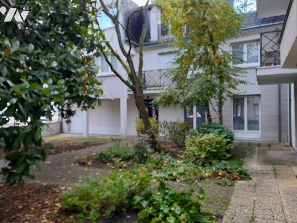 ORLEANS - QUARTIER FBG BANNIER - DANS RESIDENCE - APPARTEMENT T3 (67,13 m²) - GARAGE et  CAVE 