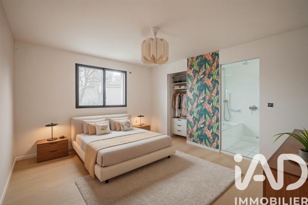Maison à vendre 7 pièces 264 m² Seyssins