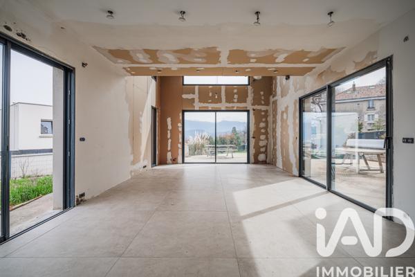 Maison à vendre 7 pièces 264 m² Seyssins