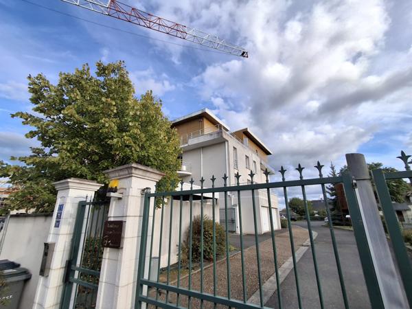 À vendre - T4, 4 pièces situé à Montlouis-sur-Loire (37270)