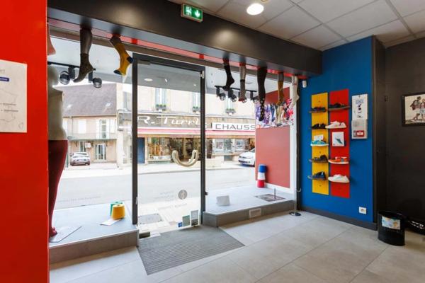 À vendre en exclusivité – Immeuble de rapport en plein cœur de PARAY LE MONIAL (71)