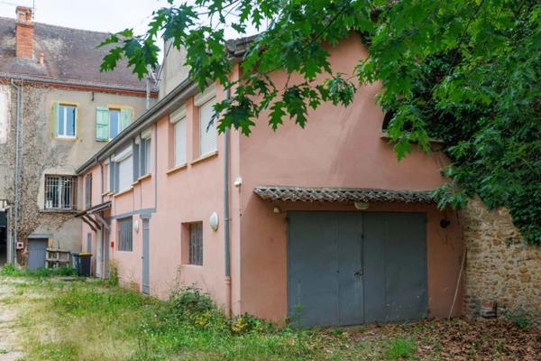 À vendre en exclusivité – Immeuble de rapport en plein cœur de PARAY LE MONIAL (71)