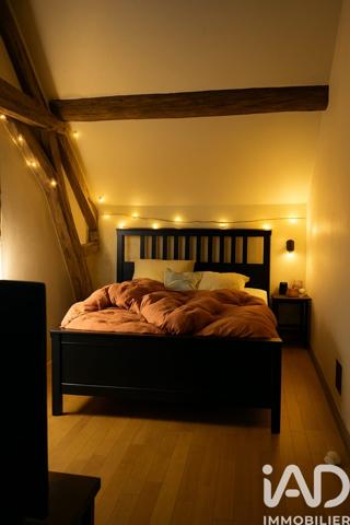 Maison à vendre 4 pièces 207 m² Précy-le-Sec