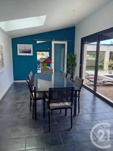 Maison à vendre  6 pièces - 203,82 m 2   BEFFES  - 18