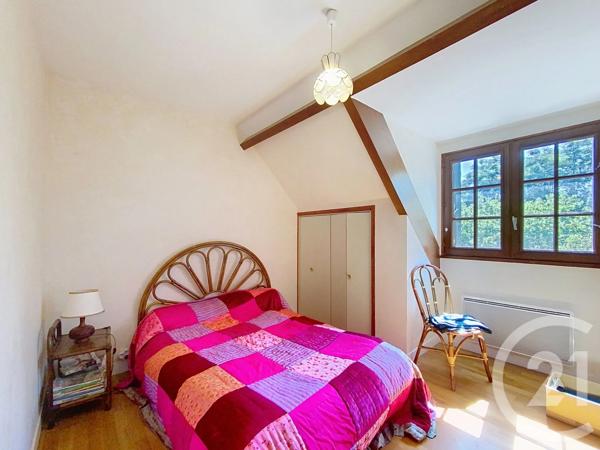 Maison à vendre  6 pièces - 181 m 2   NEMOURS  - 77