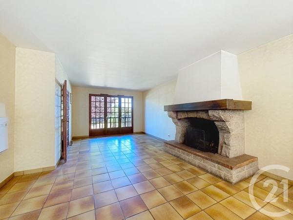 Maison à vendre  6 pièces - 181 m 2   NEMOURS  - 77